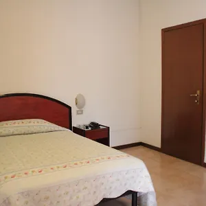 Hotel Nuovo San Martino Snc, Casalecchio Di Reno